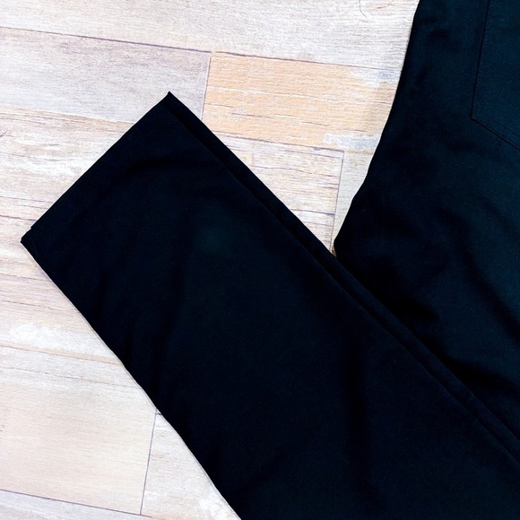 AKA Black pants - Picture 3 of 10